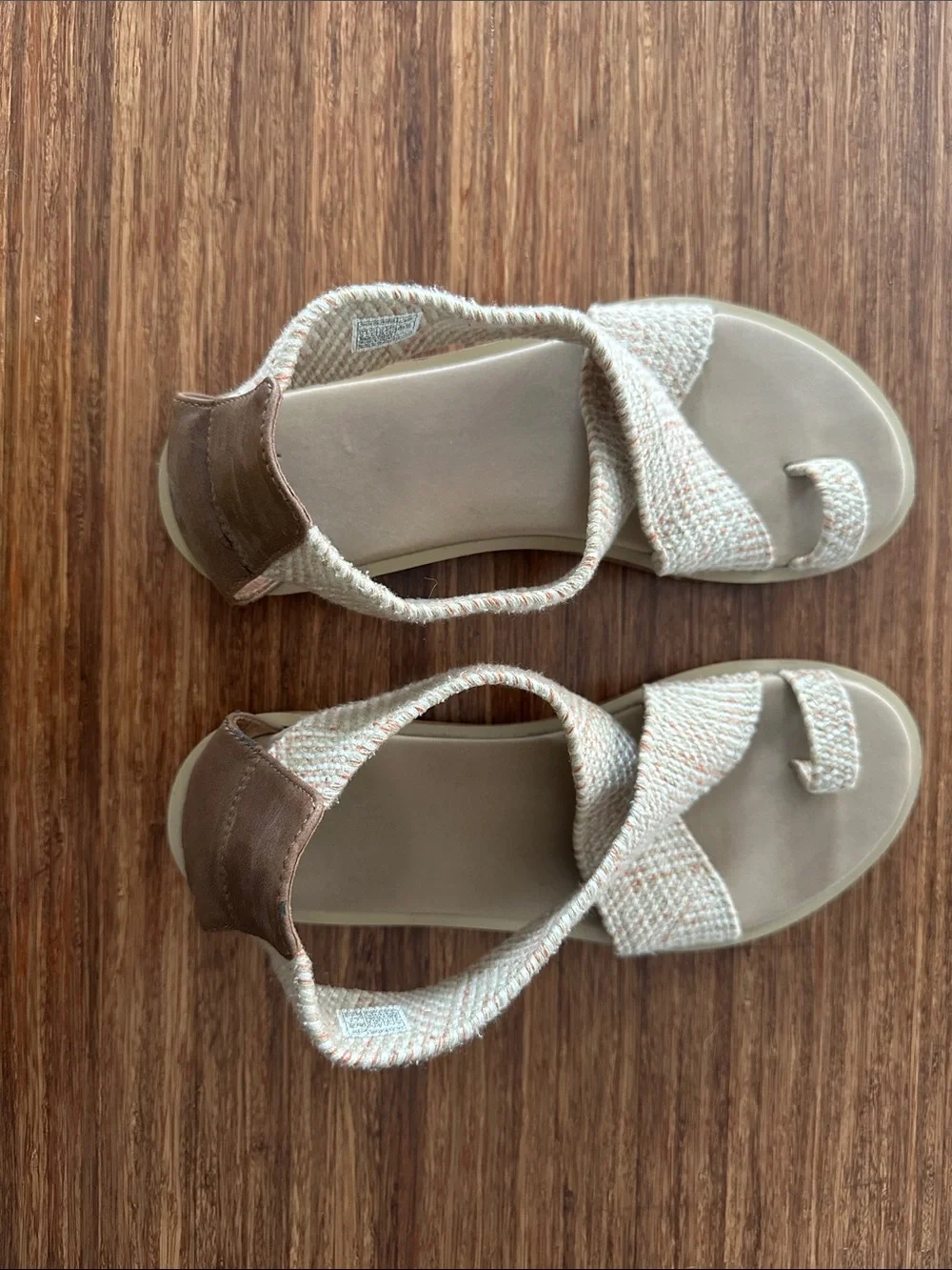 Sanuk Beige Woven Crisscross Sandals with toe loop